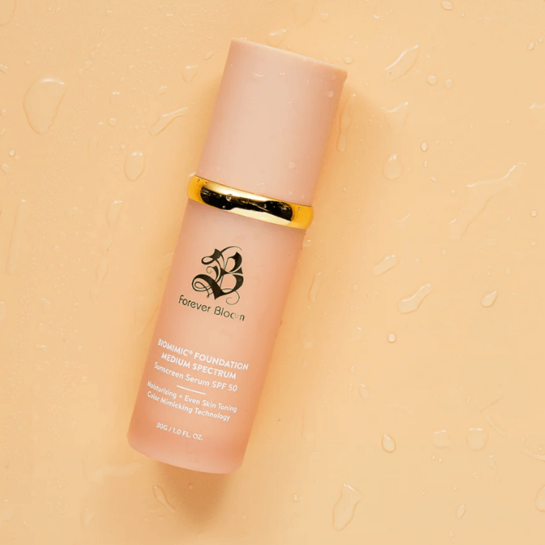 Forever Bloom-Base Biomimic 4 en 1 -Hidrata- Protege y Descubre!