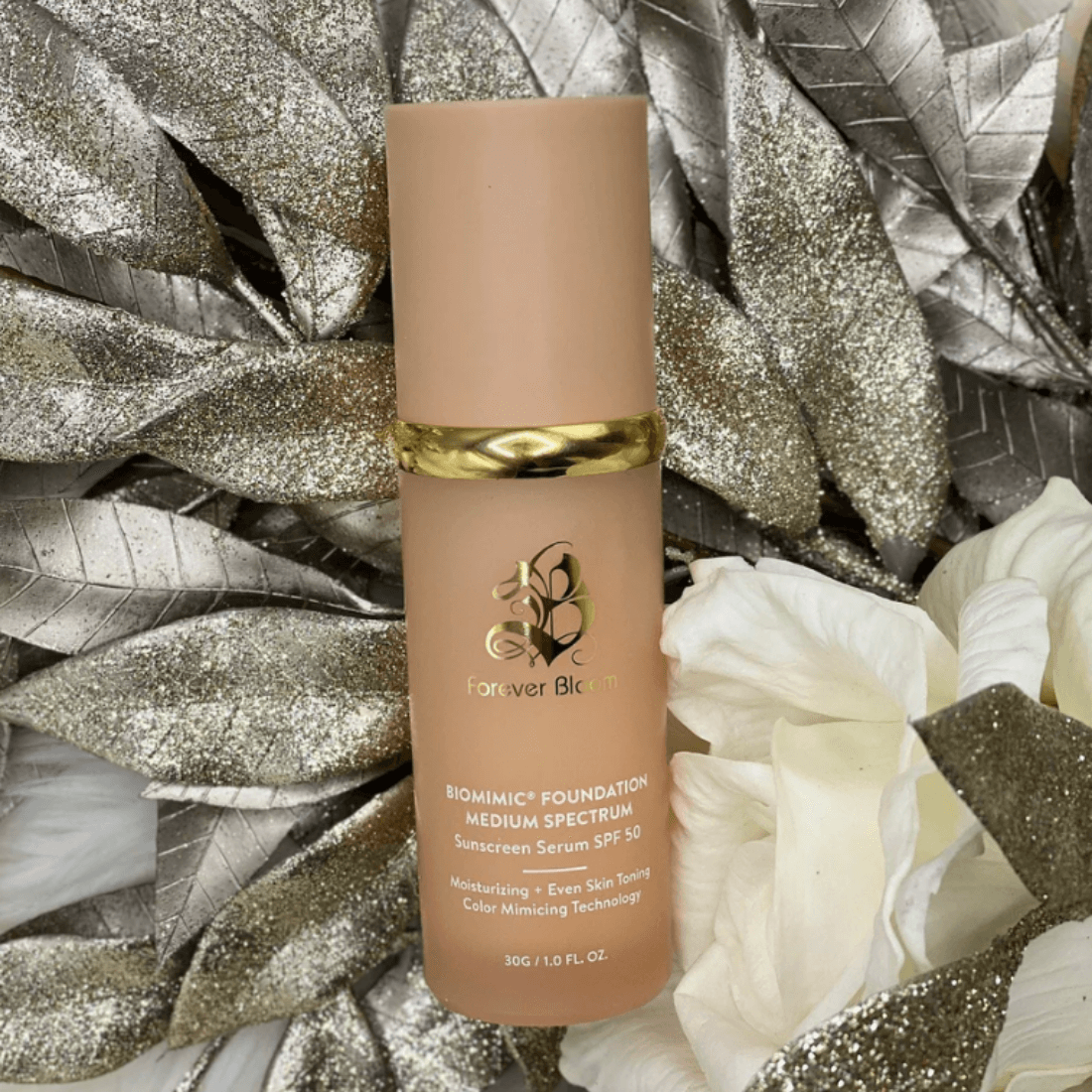 Forever Bloom-Base Biomimic 4 en 1 -Hidrata- Protege y Descubre!